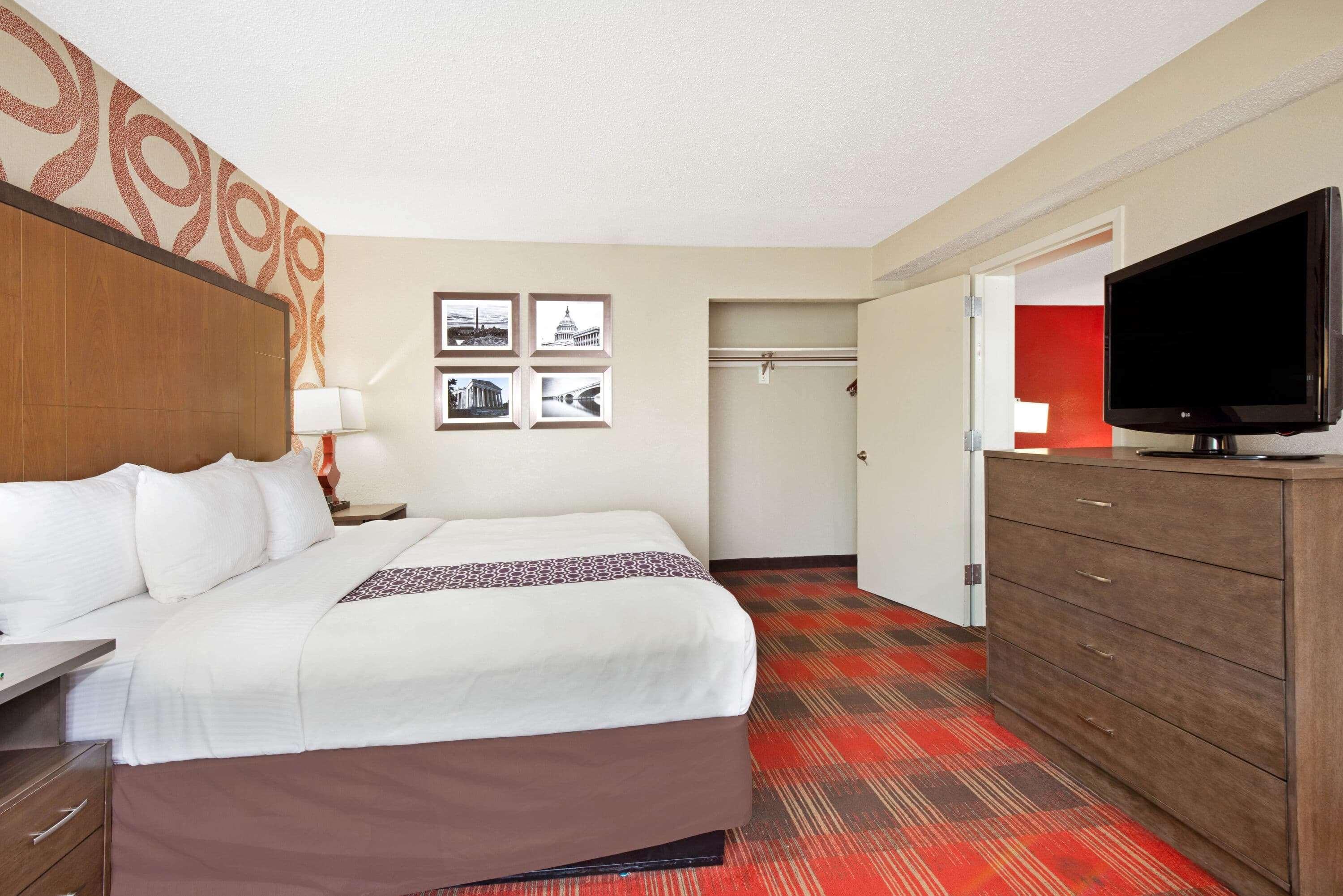La Quinta Inn & Suites By Wyndham Dc Metro Capital Beltway Capitol Heights Exterior foto